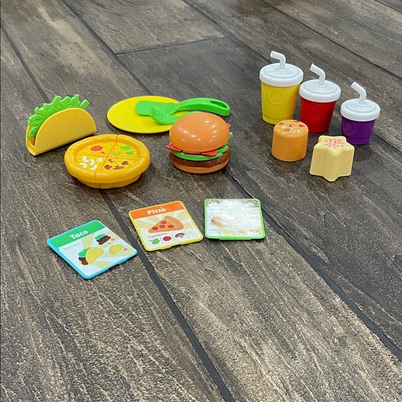 Fisher-Price Food Truck - Picture 3 of 6